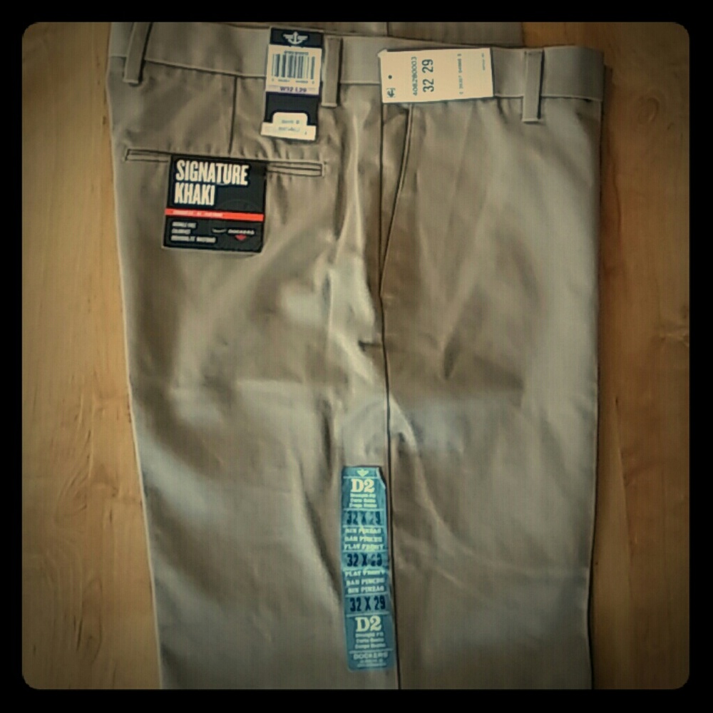 Men's Dockers D1